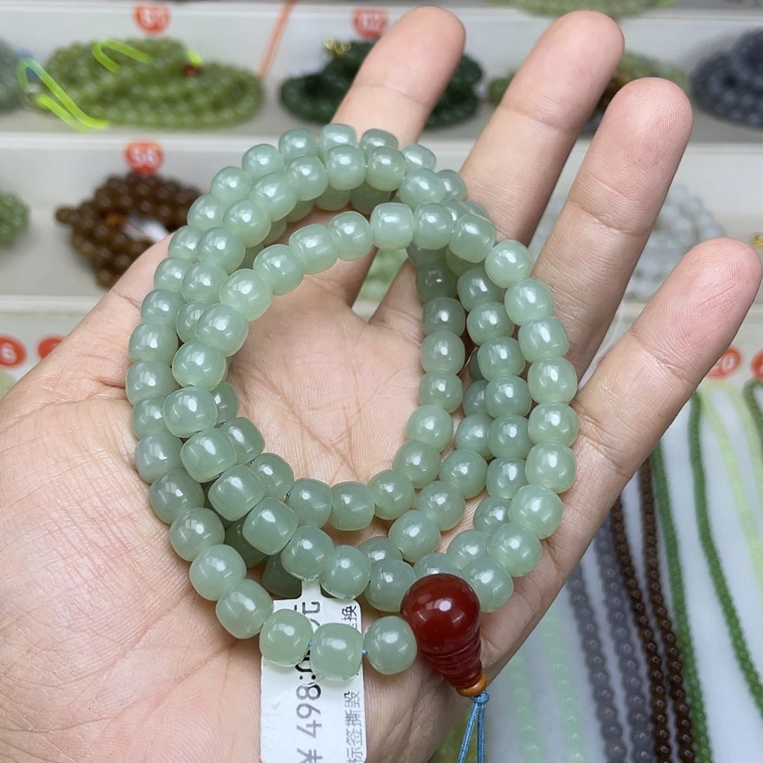 用***6颈饰未镶嵌和田玉8mm