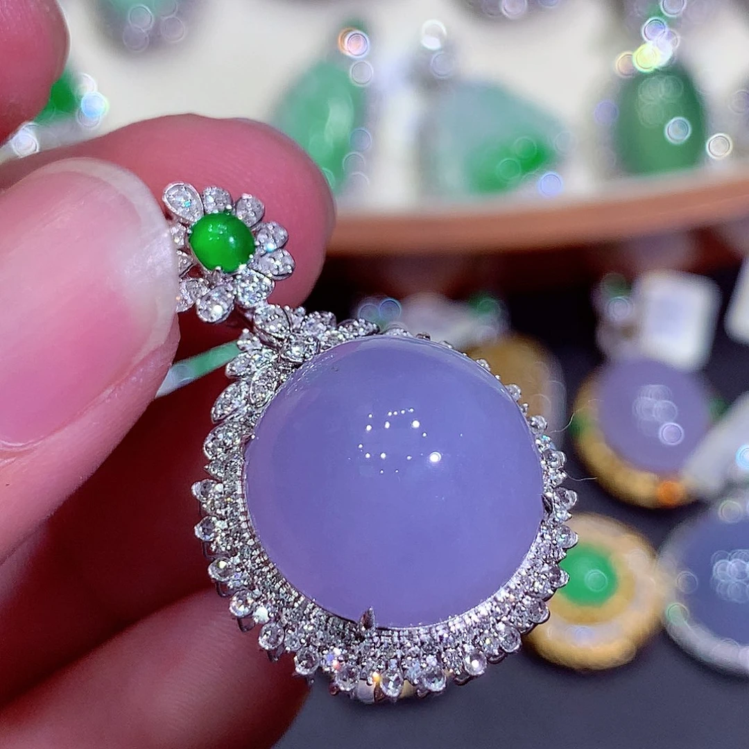 吊坠(不含链)18K金镶嵌翡翠