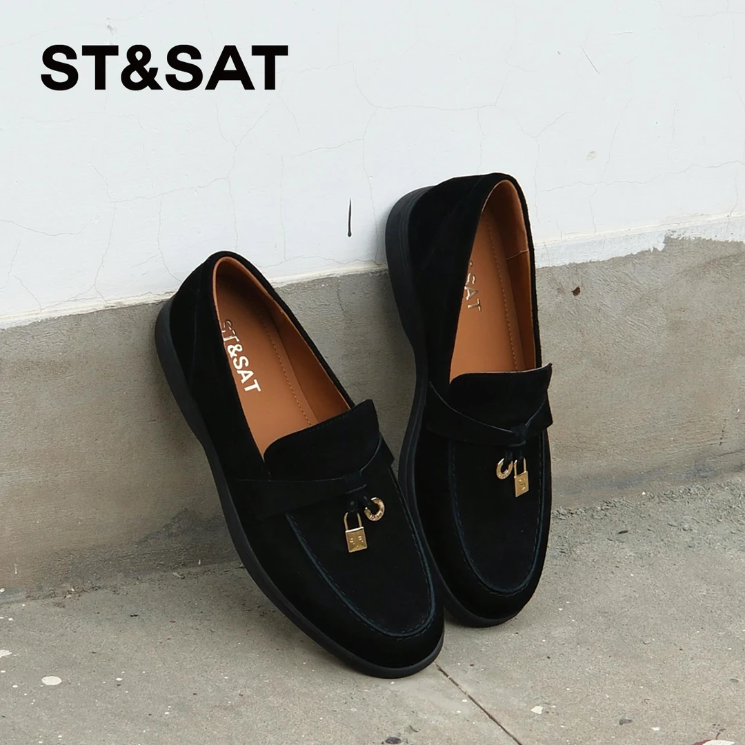 星期六秋季新款时尚金属饰品乐福鞋轻职风软底舒适通勤平底小皮鞋