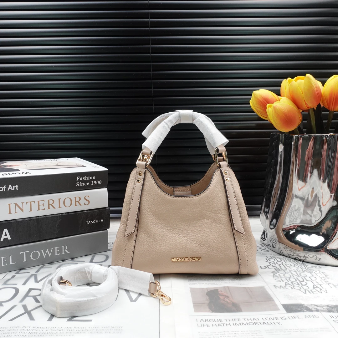 95新 MICHAELKORS/迈克高仕 单肩包/T10221317