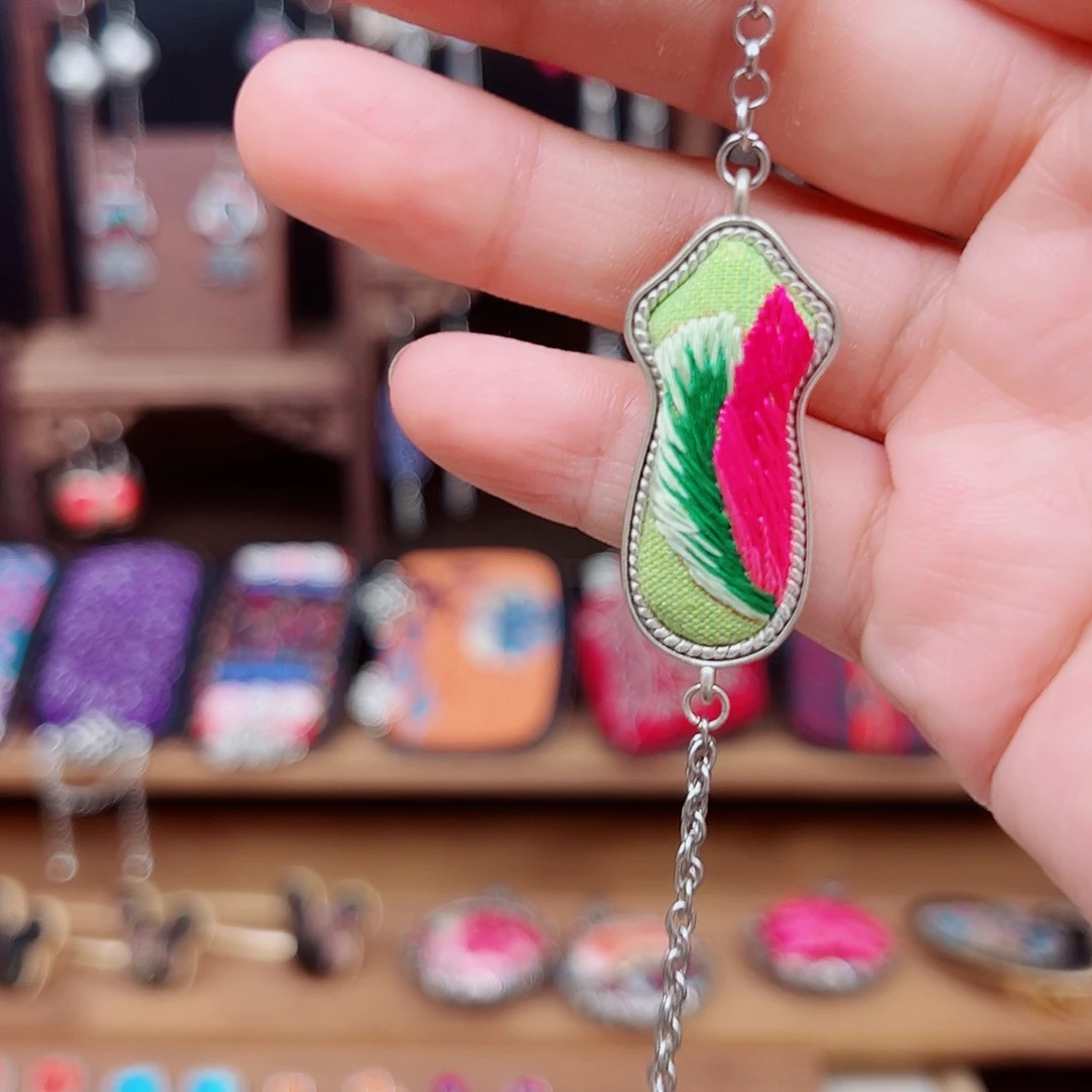 黄铜布艺925银手工刺绣