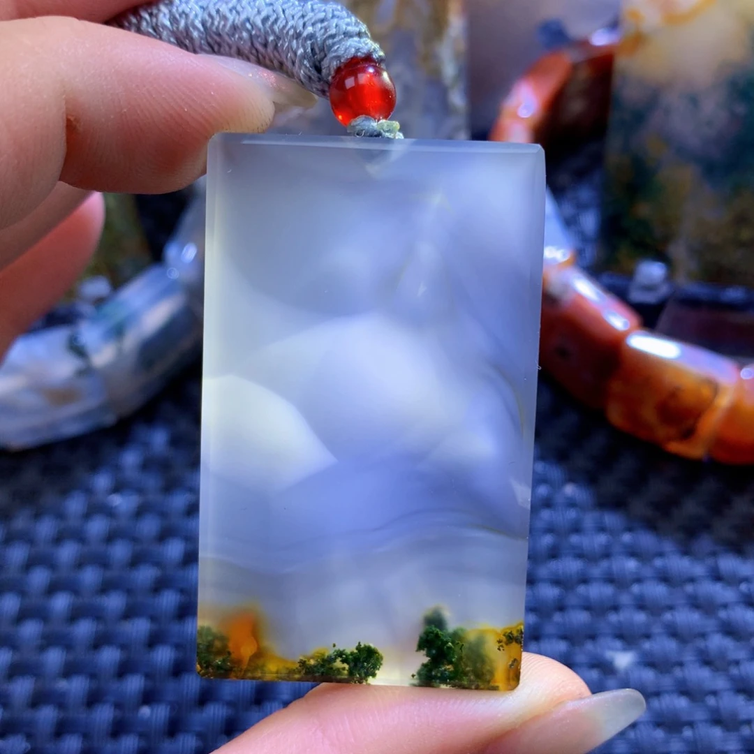 未镶嵌颈饰玛瑙/玉髓半*