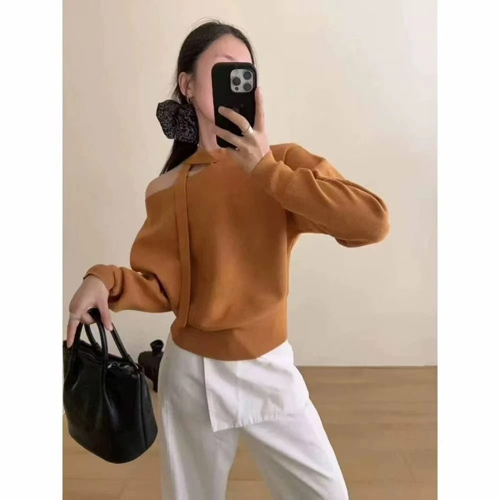 【清仓】飘带斜领露肩针织毛衣8081-1