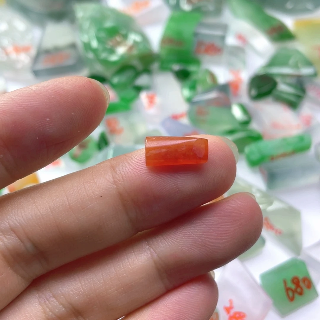 未镶嵌定制翡翠天然缅甸