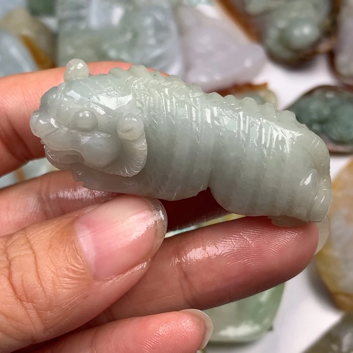 未镶嵌定制翡翠翡翠