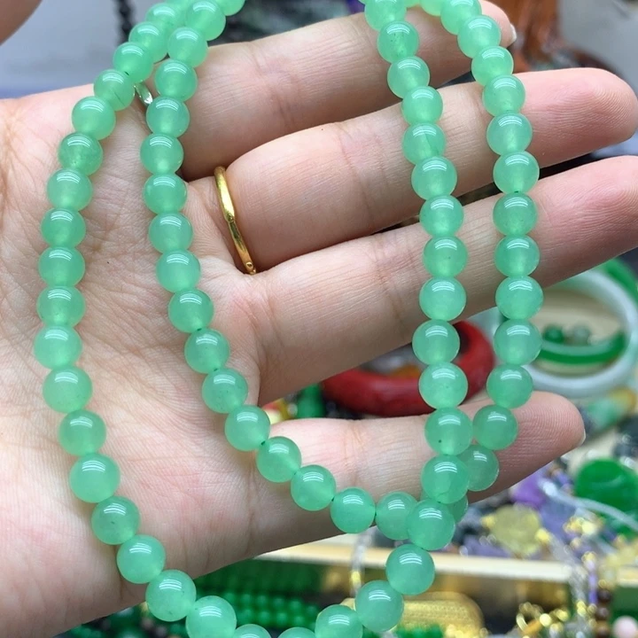 翡翠未镶嵌颈饰吊坠