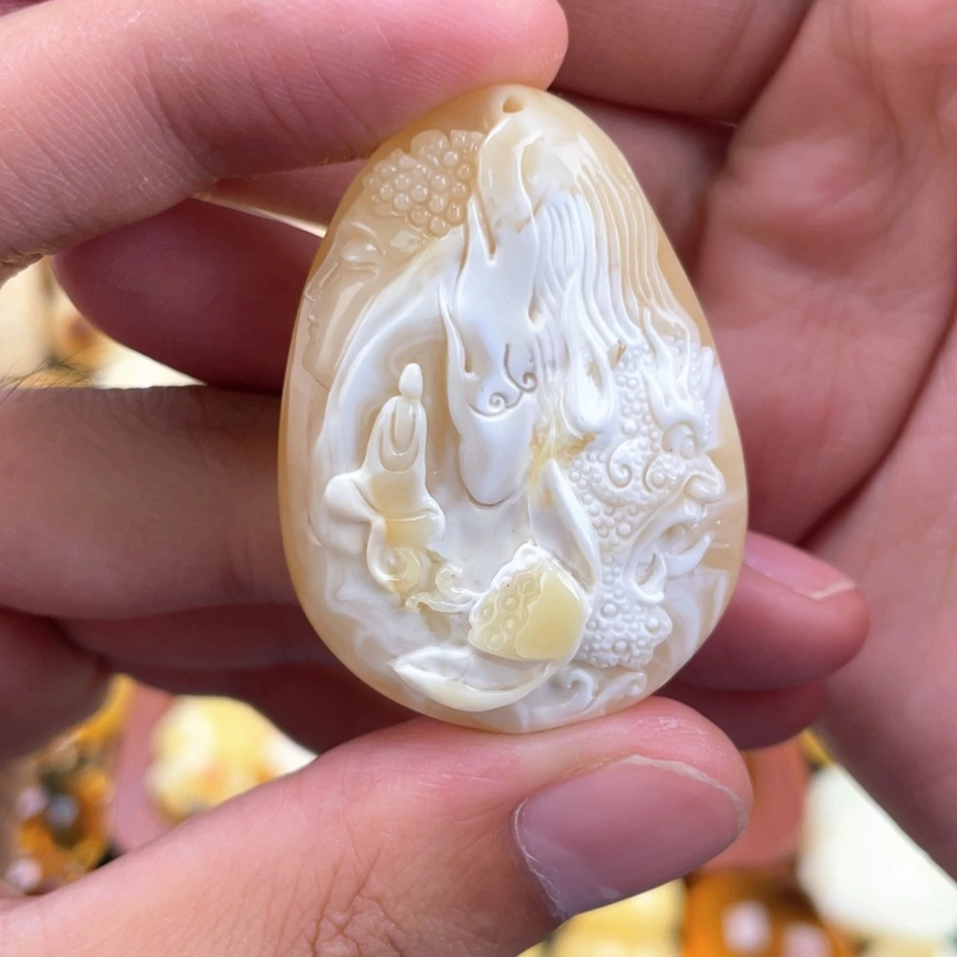 裸石琥珀未镶嵌蜜蜡