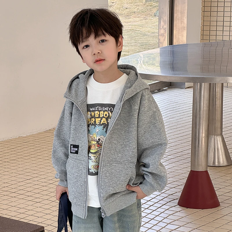 WC5010儿童字母宽松印花外套2025春款帅气男女童连帽开衫卫衣潮