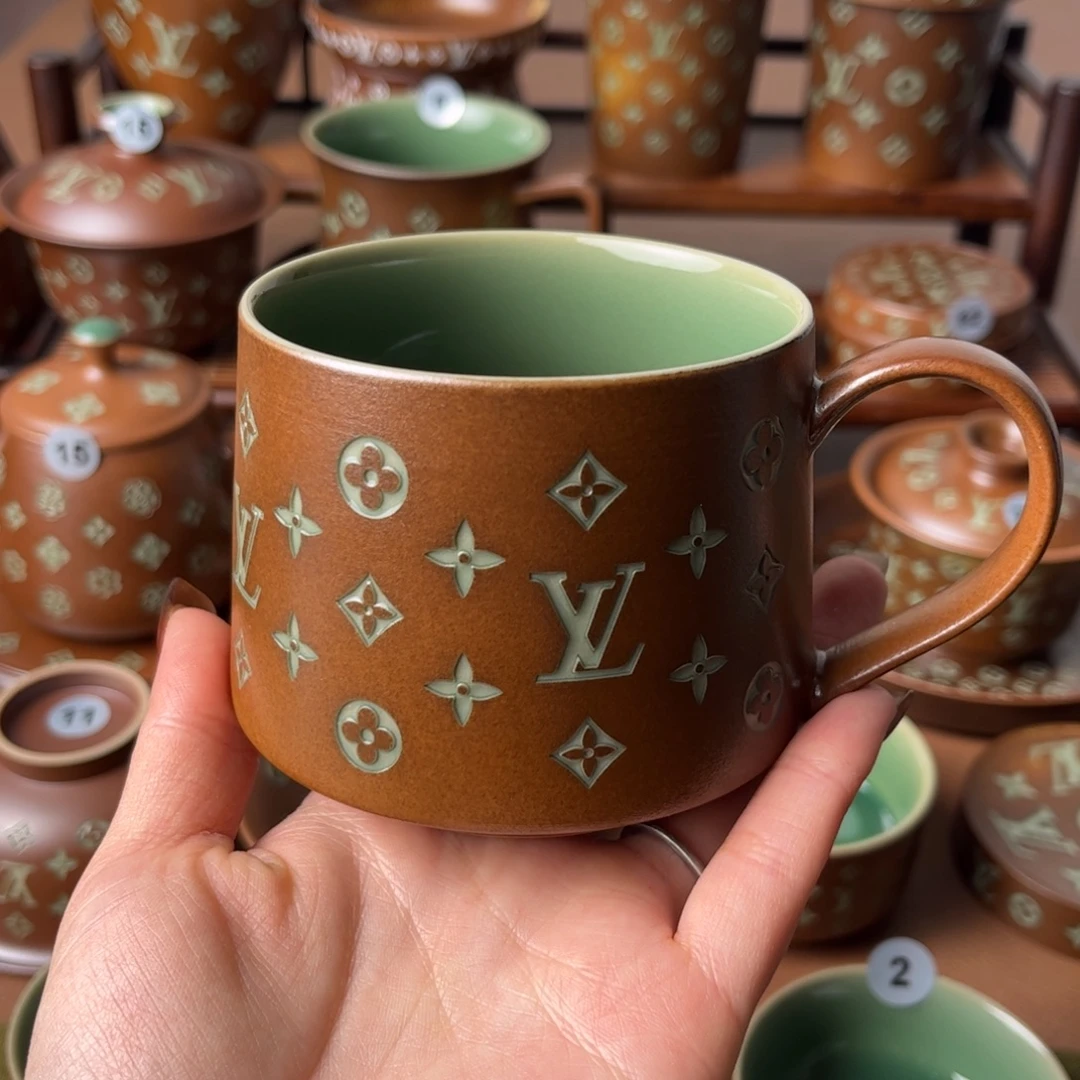 来***财草木灰老花咖啡杯