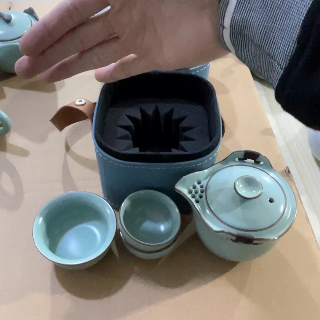 瓷片小微瑕。。。。。。。。。。