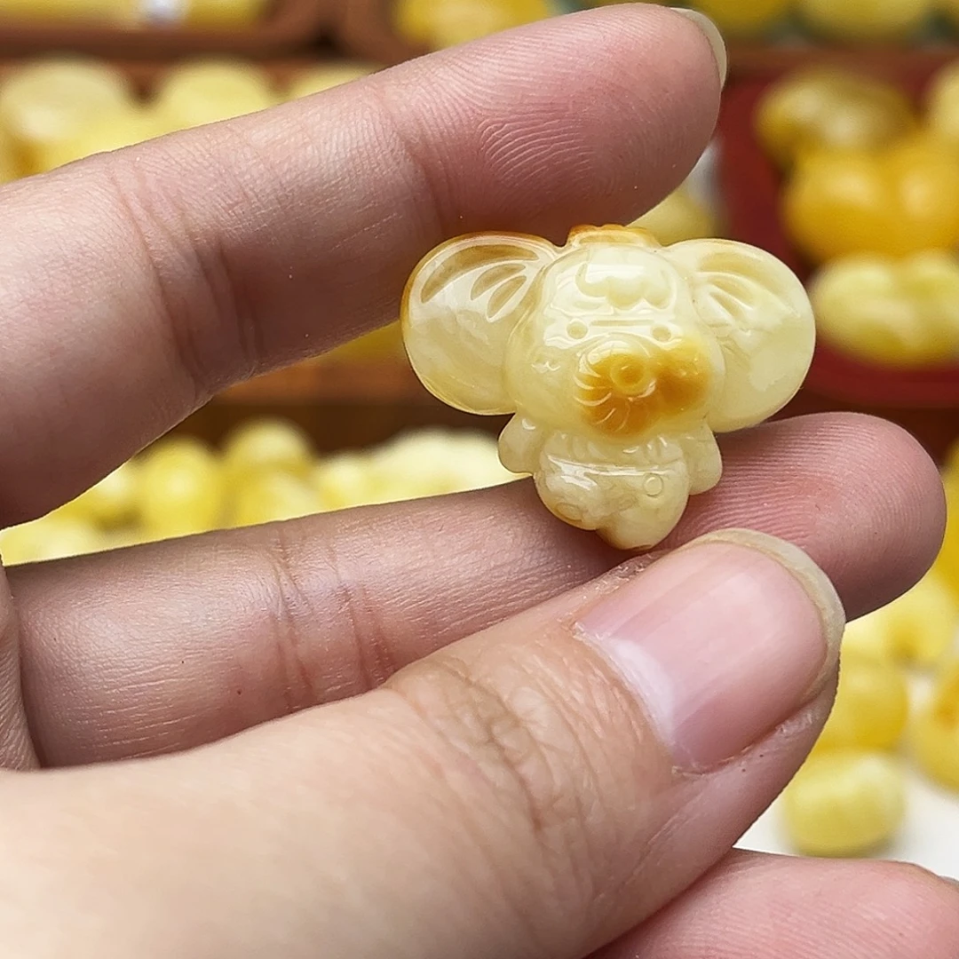 蜜蜡未镶嵌裸石天然