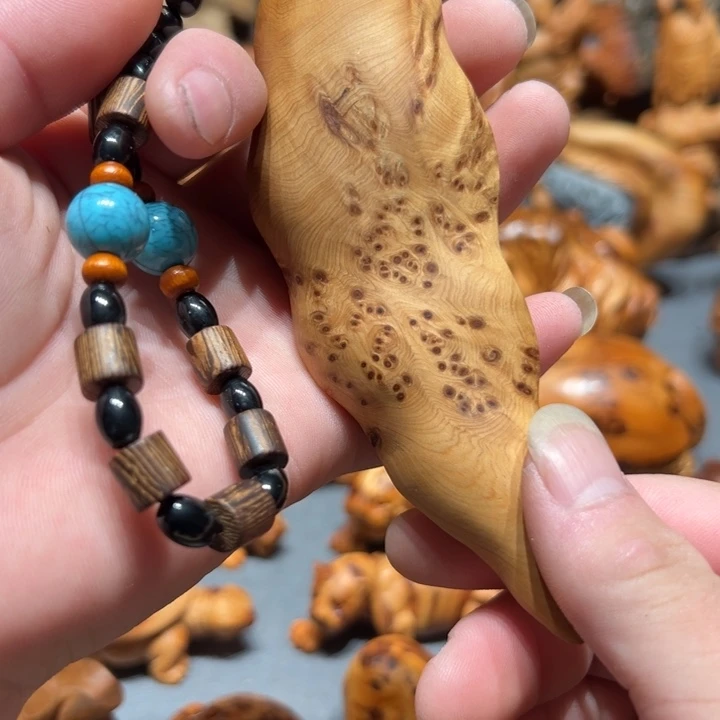 柏木（崖柏）点点关注