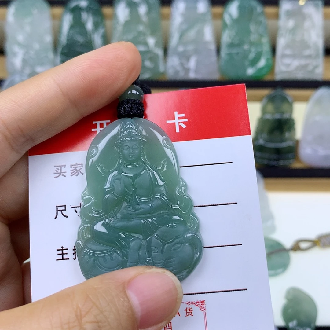 放***笑翡翠未镶嵌颈饰普贤
