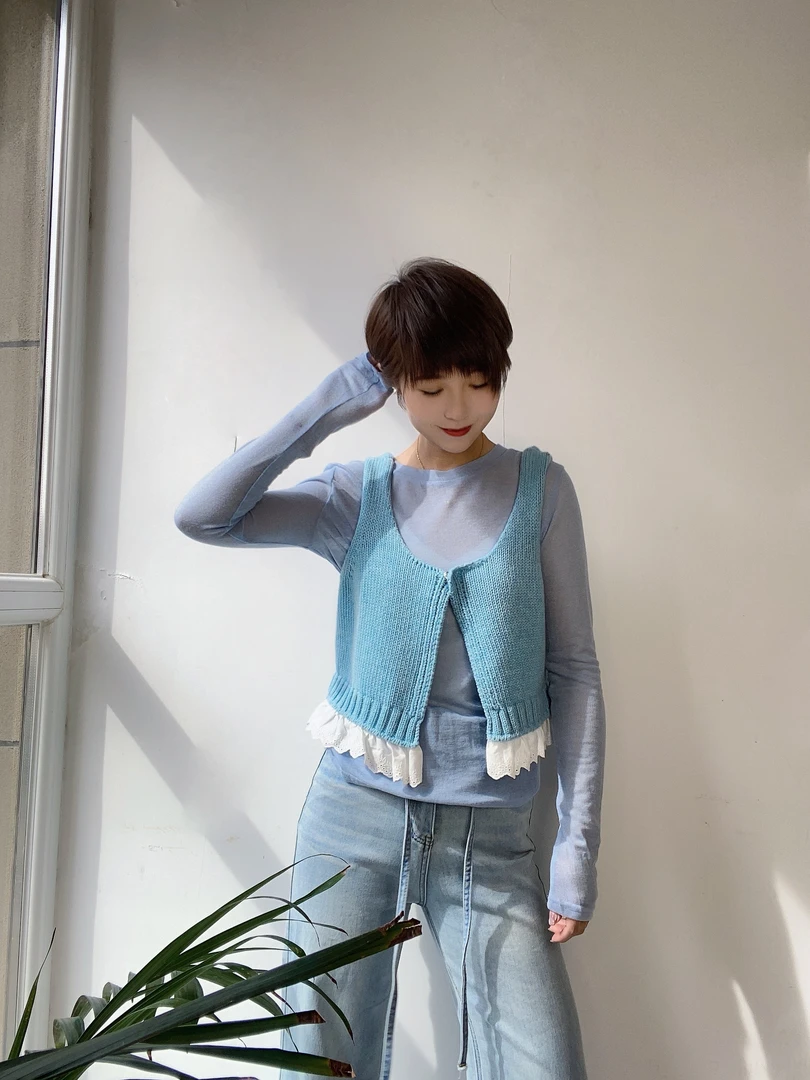 蕾丝边前后两穿背心