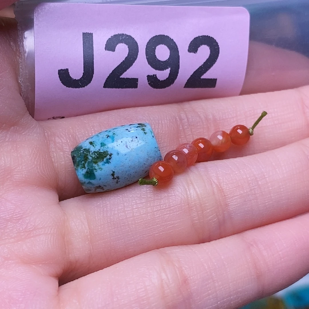 南红玛瑙未镶嵌珠宝奇石