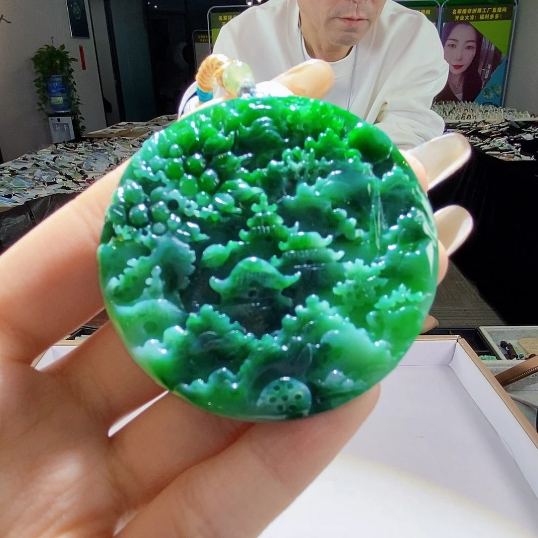 颈饰未镶嵌翡翠翡翠