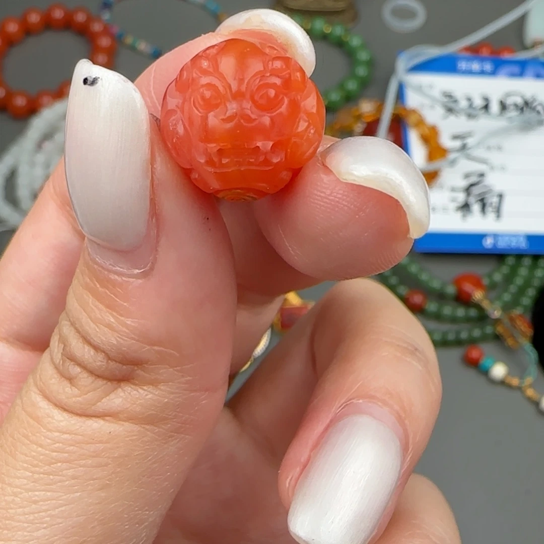 南红玛瑙未镶嵌珠子1111