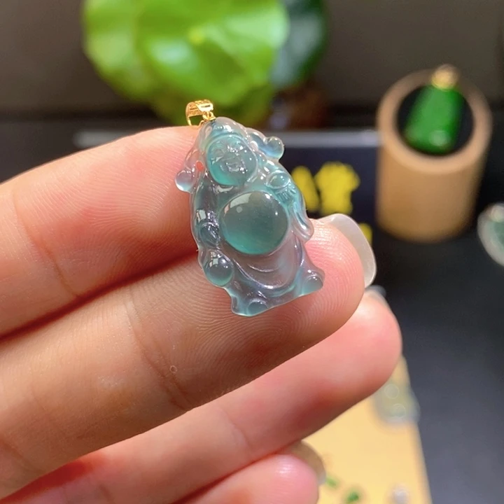 翡翠未镶嵌颈饰吊坠