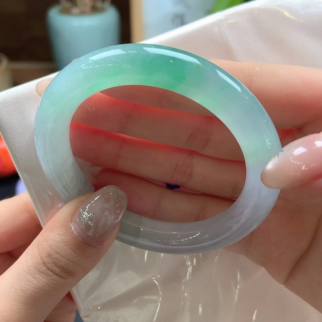 翡翠未镶嵌手镯冰绿半山水44号