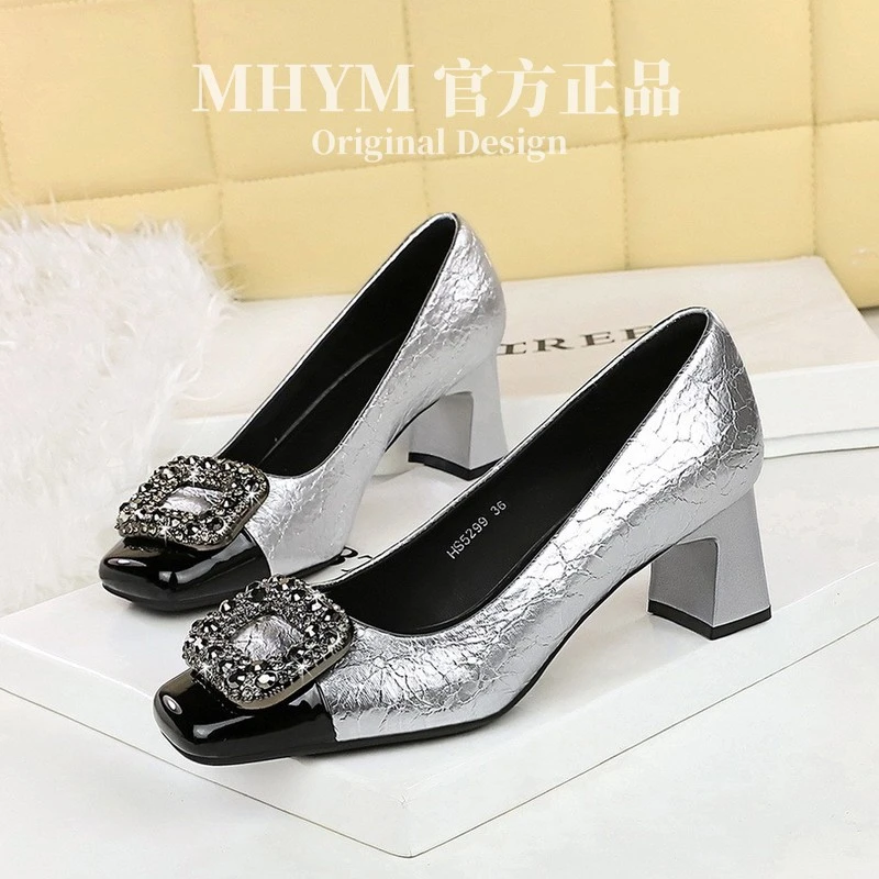 5299-K83欧美风时尚宴会粗跟女鞋拼色方头浅口闪耀金属扣高跟单鞋