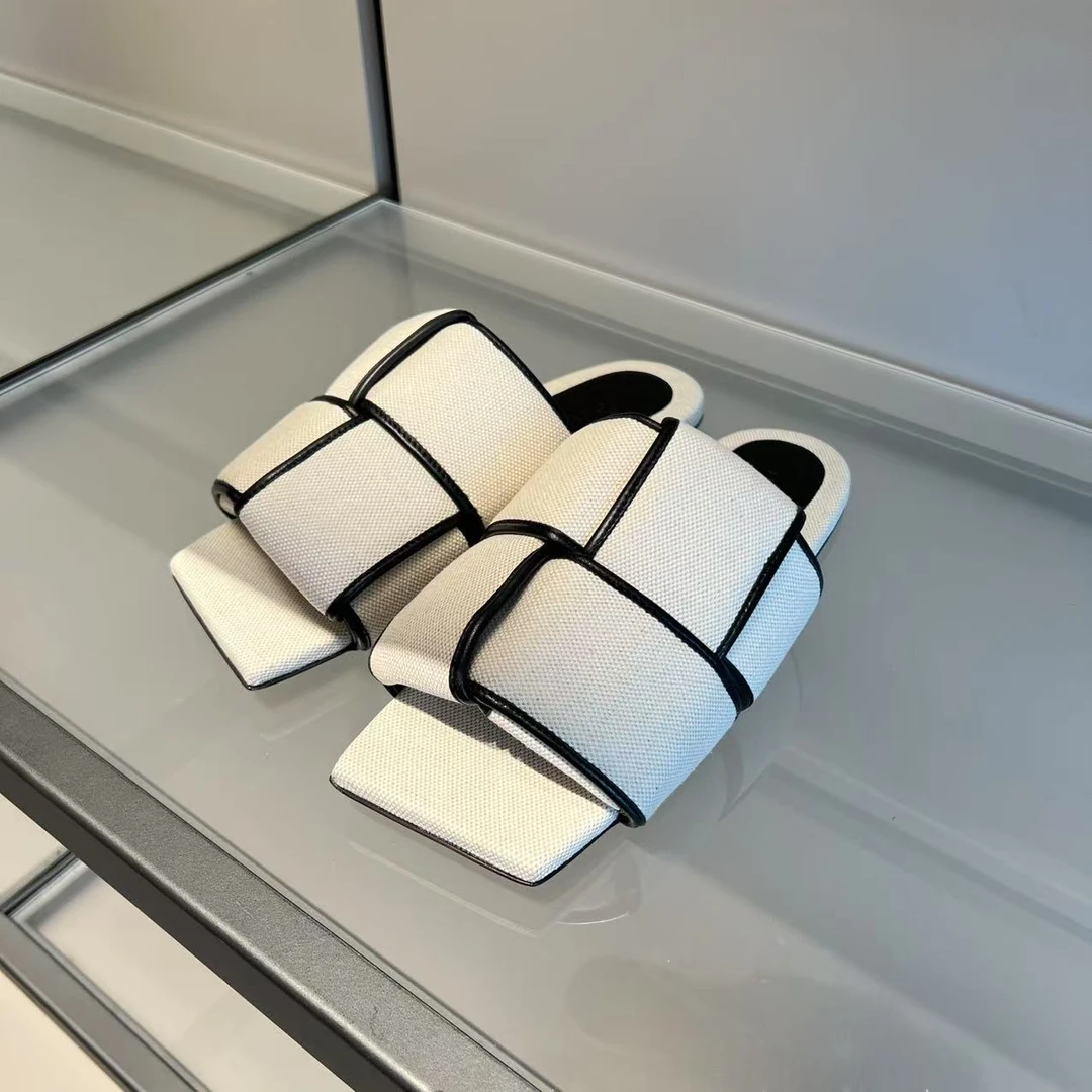 未使用 BOTTEGA VENETA/葆蝶家 /七七/帆布方头编织平底鞋