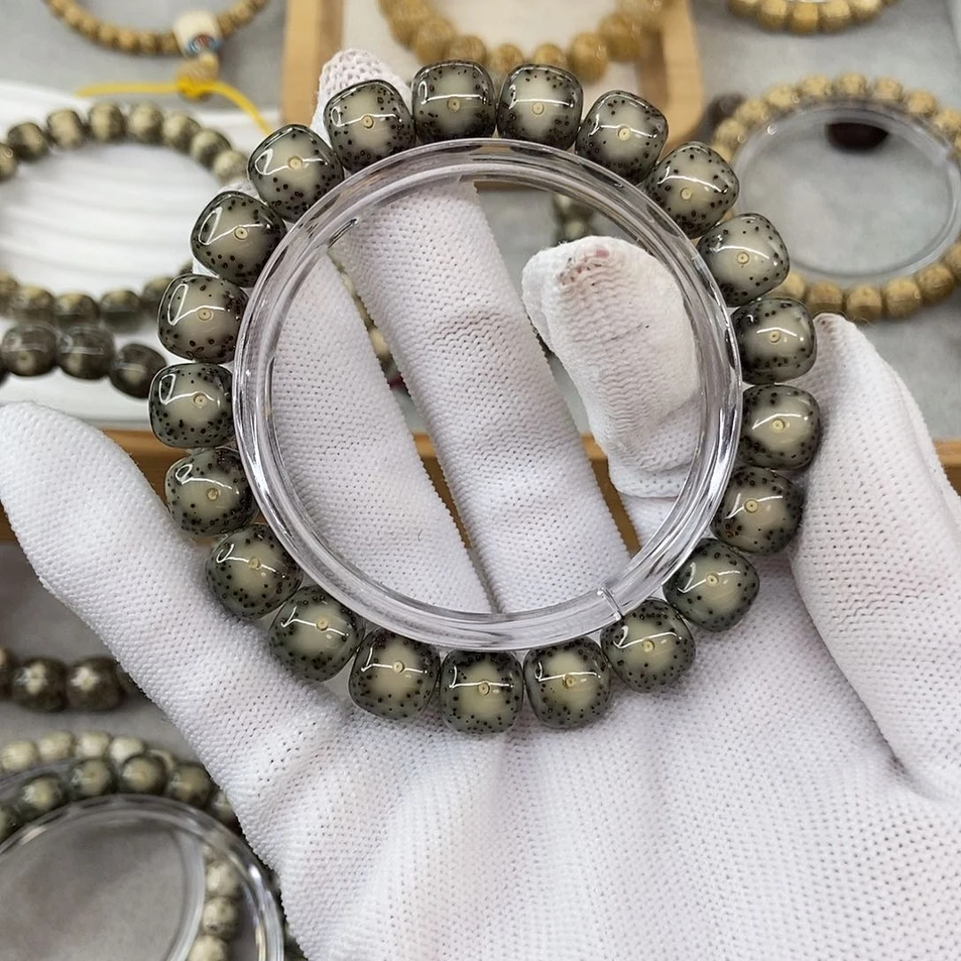 星月菩提手串?**可11牛眼玻璃21