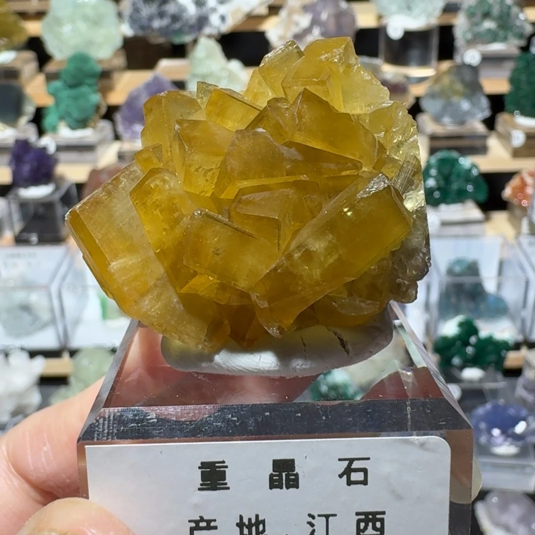 石材4号江西重晶石一物一拍