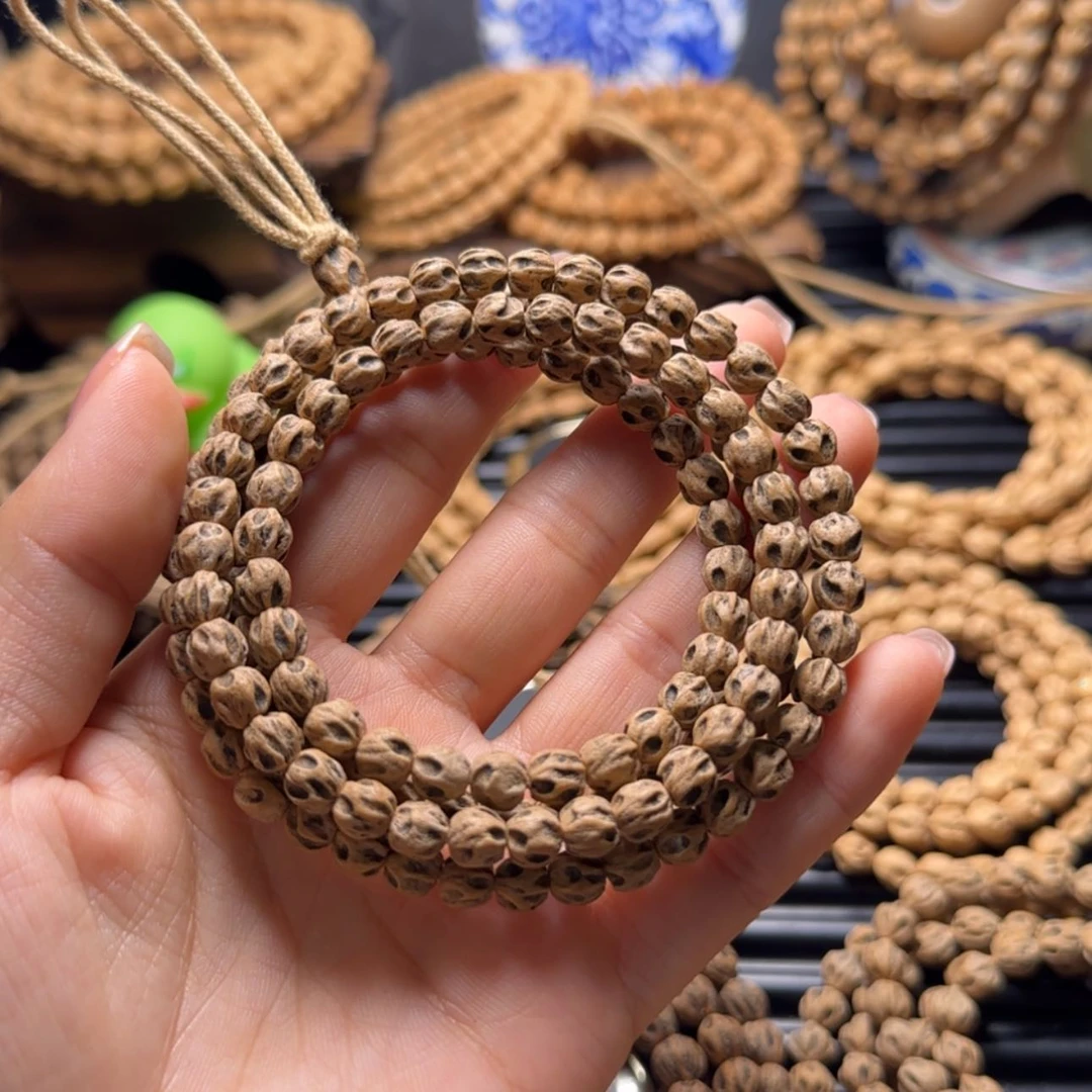 【闪购商品】手串柏香籽/百香籽没**案