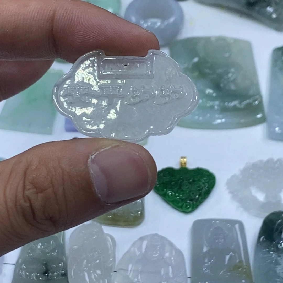 翡翠未镶嵌吊坠(不含链)平安锁