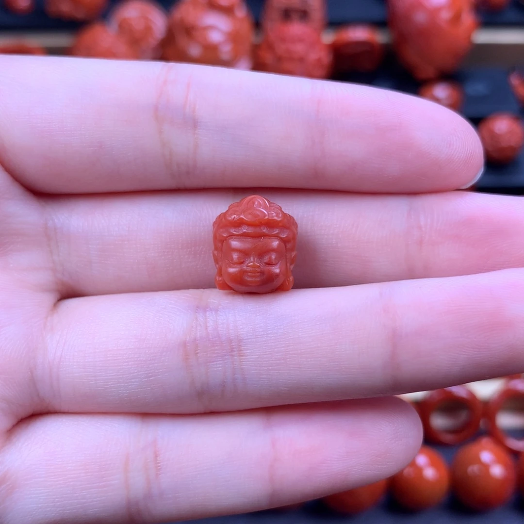 未镶嵌黄财神11.2mm南红玛瑙