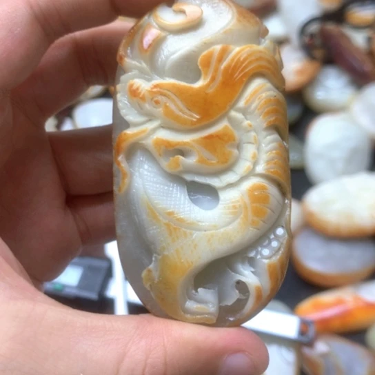 未镶嵌和田玉把件