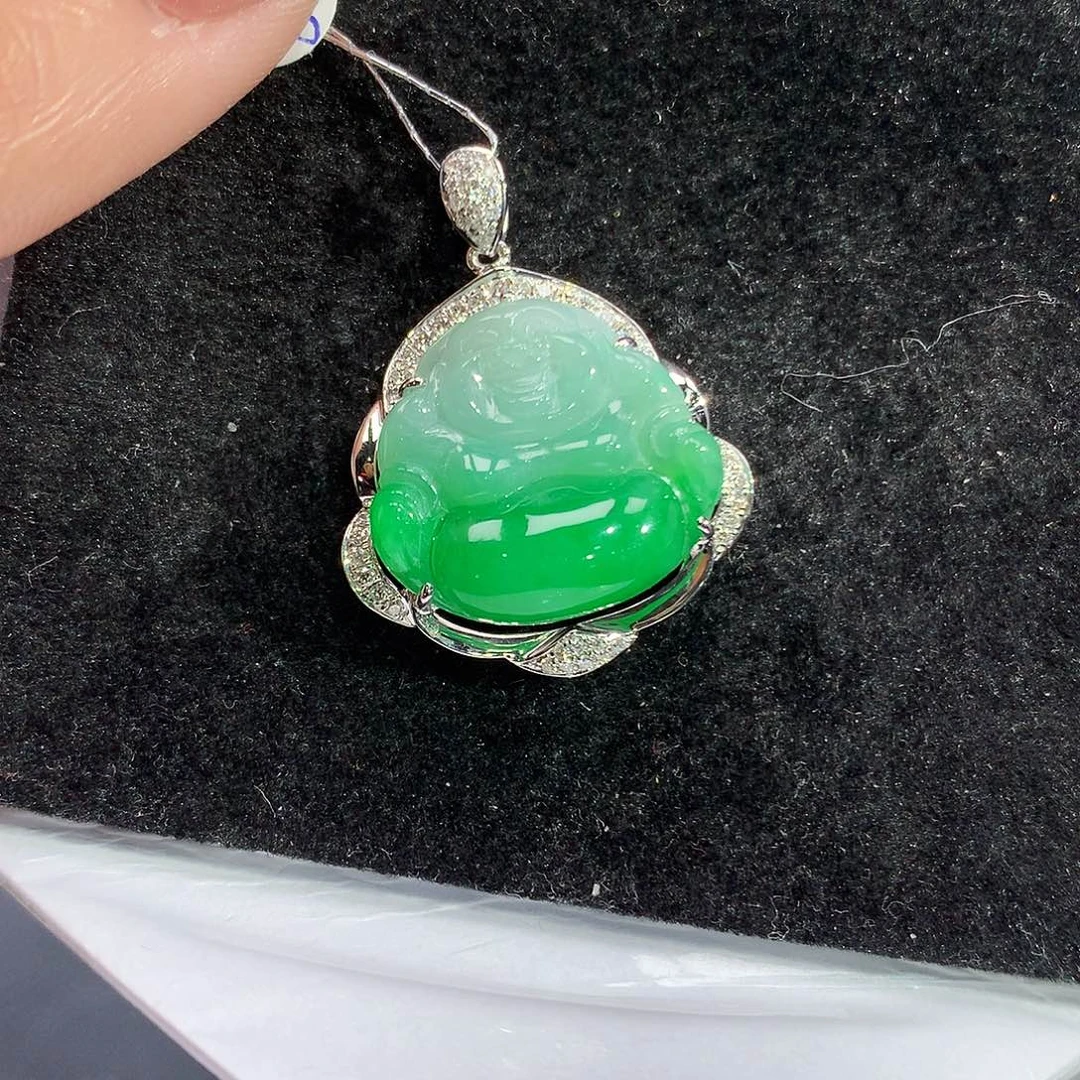 翡翠吊坠(赠链)18K金镶嵌