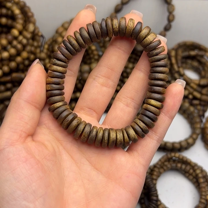 弓***随沉香沉香碎屑种植奇楠卡1.1，11.4克