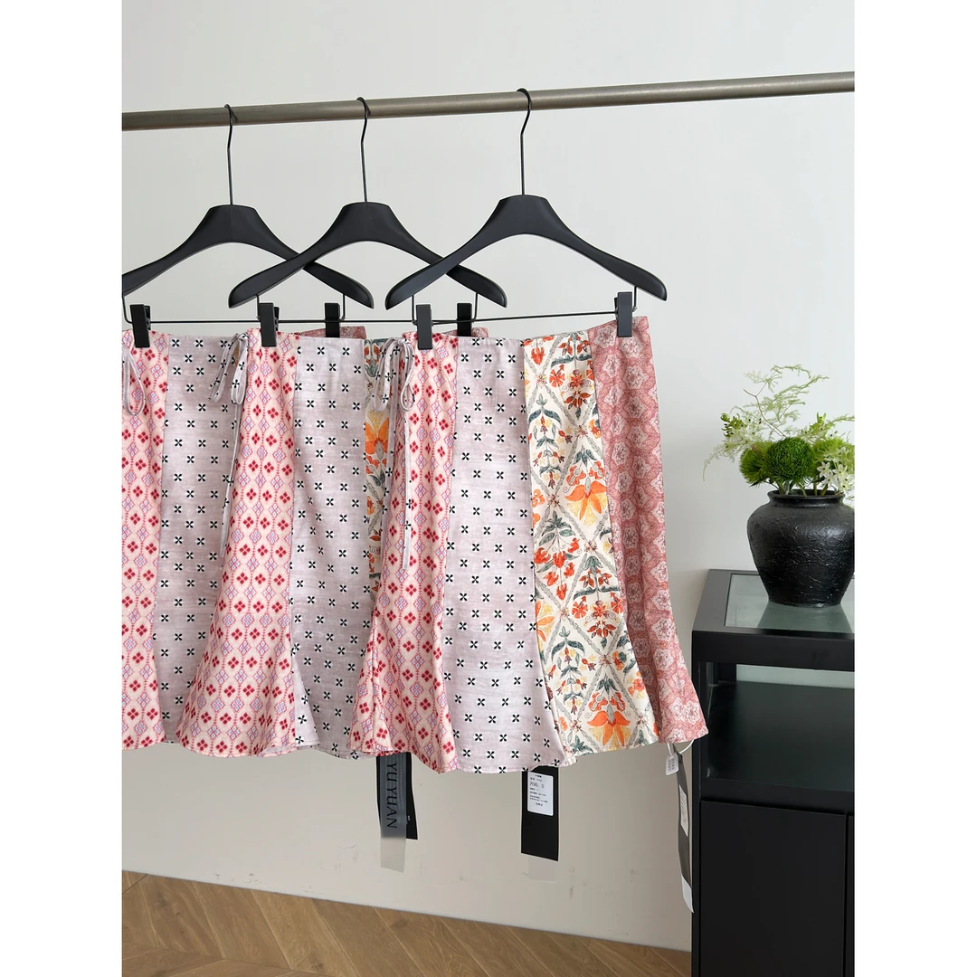 度假风系带郁金香不规则印花裙子气质百搭显瘦微鱼尾中长半身裙