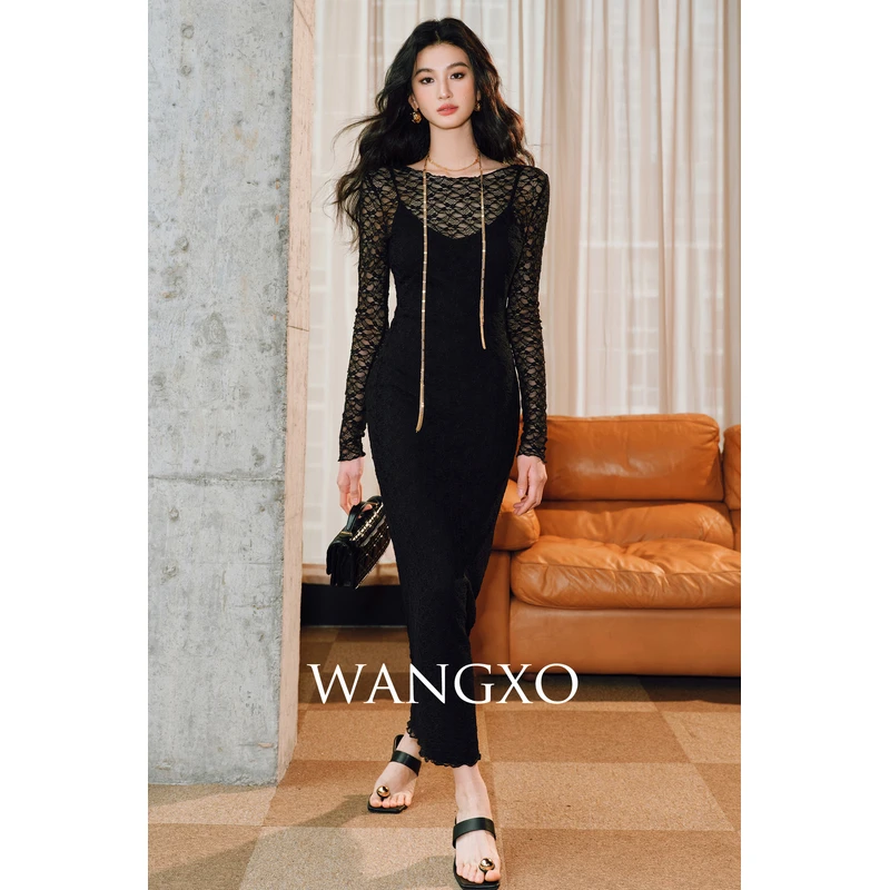 WANGXO【迷人心菲】镂空蕾丝两件套修身显瘦连衣裙   2401578W