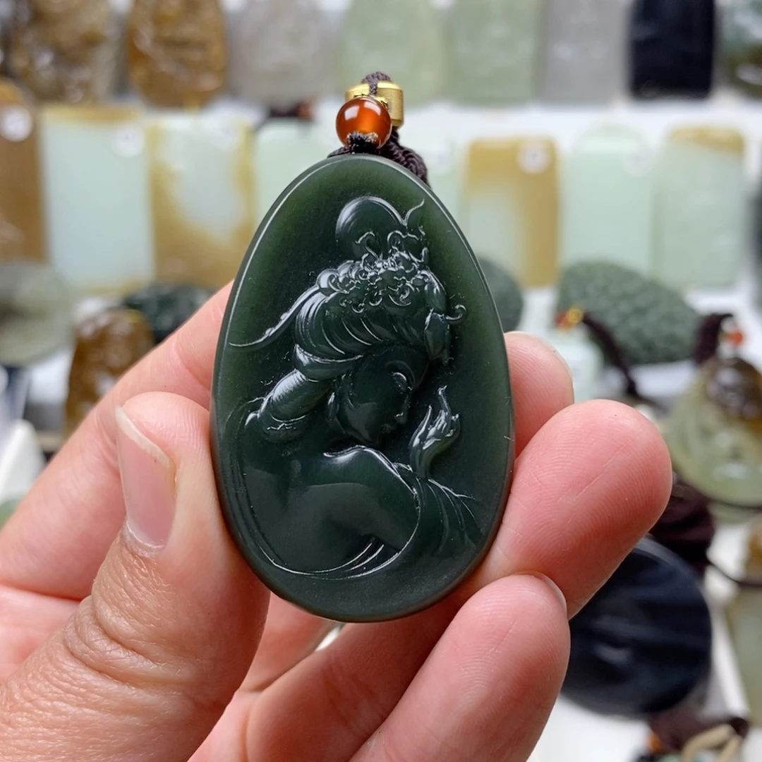 和田玉（青玉）颈饰未镶嵌