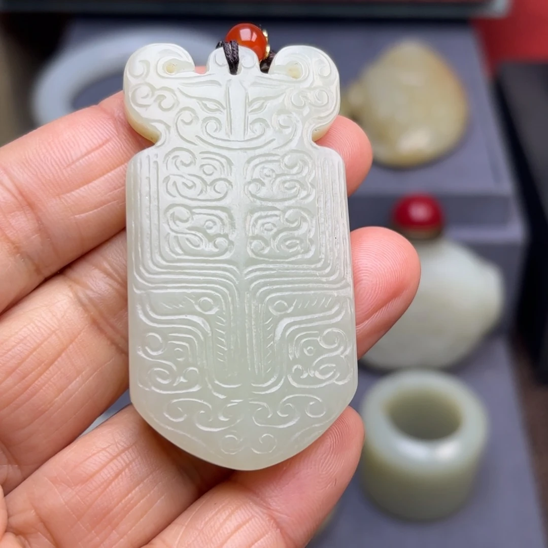 和田玉（糖玉）挂件未镶嵌