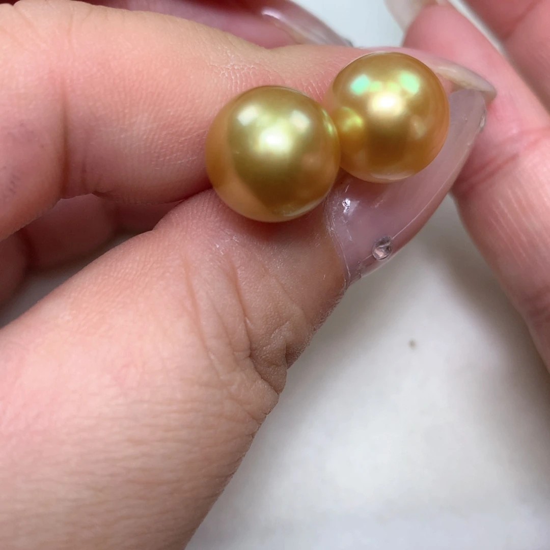 18K金镶嵌耳饰海水珍珠
