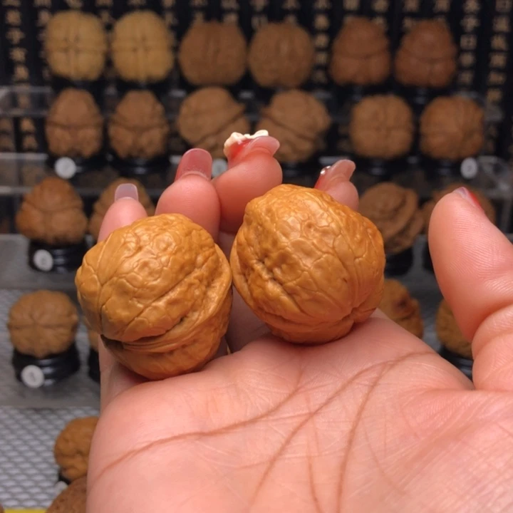 橄榄核吊坠33青蛙王子