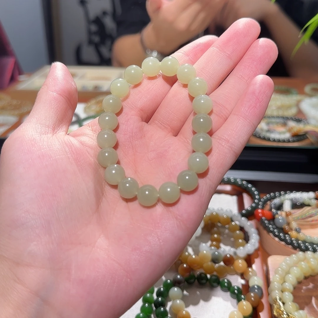 和田玉（糖玉）未镶嵌手链且末青白玉规格10