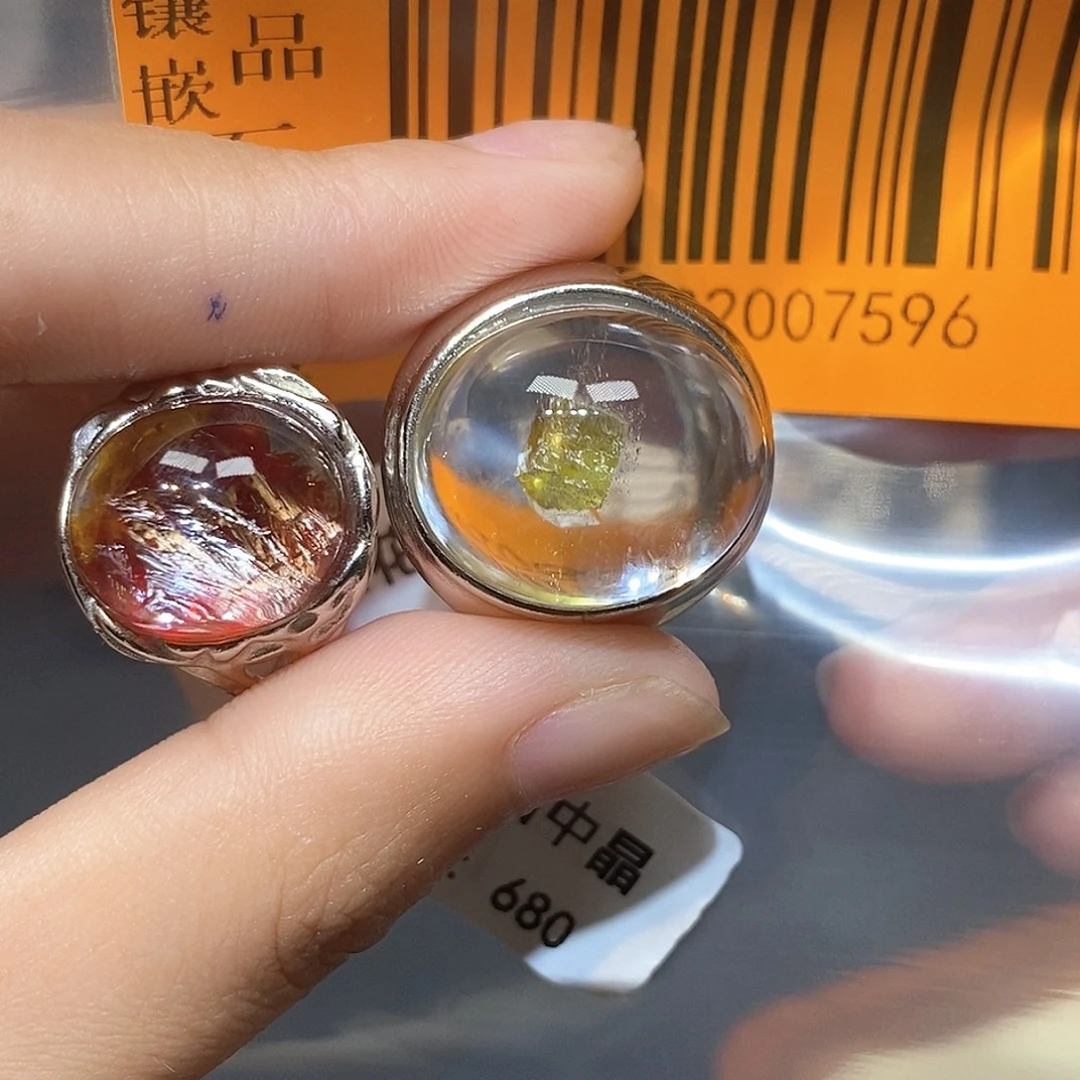 仲***.银S925镶嵌戒指水晶