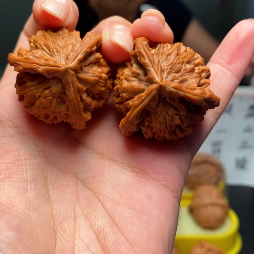 【闪购商品】把件桃核吴12号三棱，