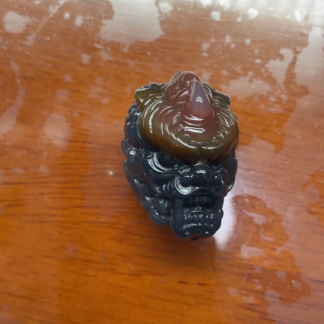 除***云未镶嵌颈饰玛瑙/玉髓