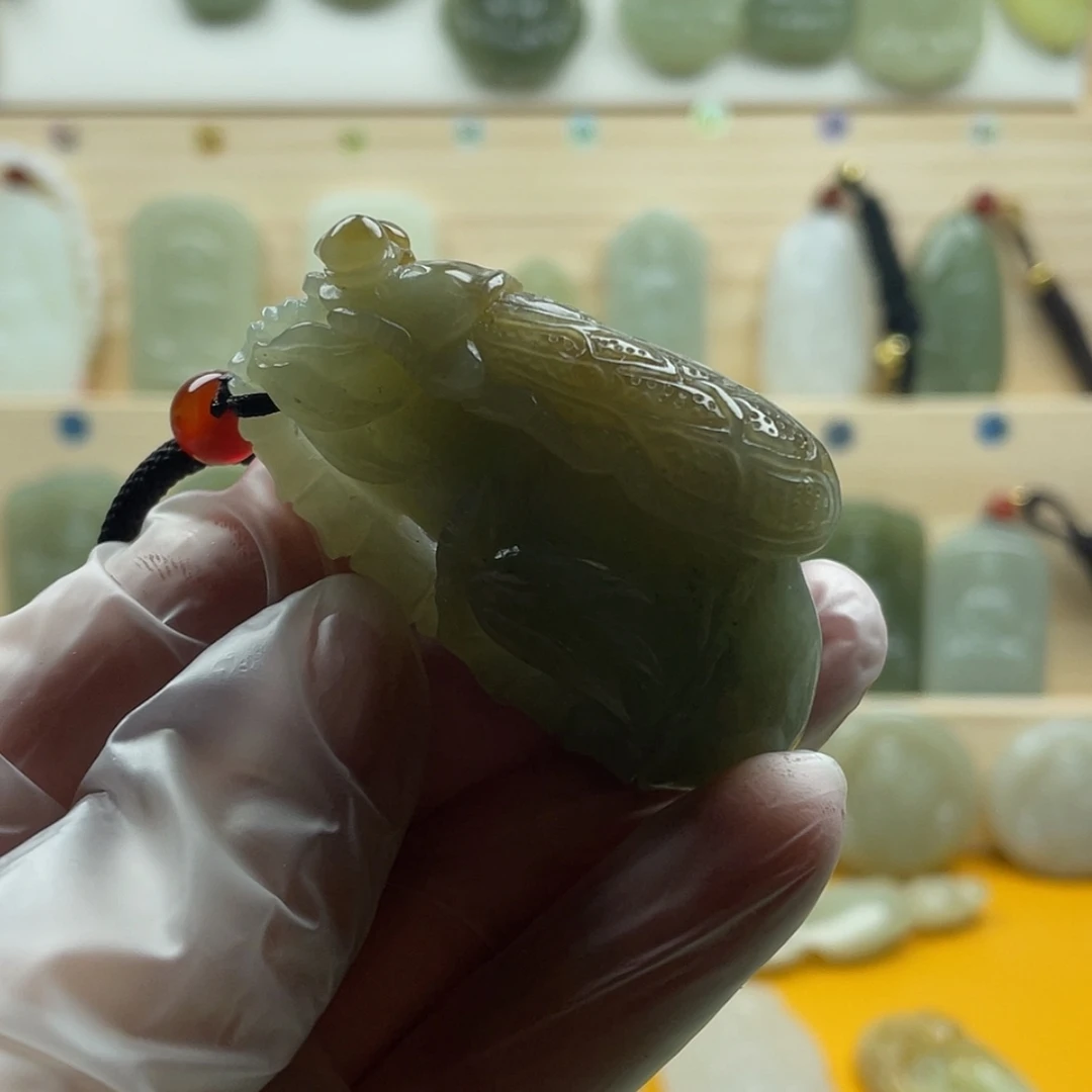 【闪购商品】时尚精美竹节吊坠