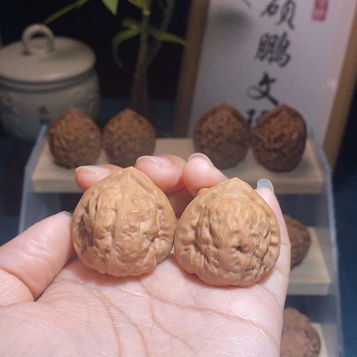 吊坠文玩核桃古蟾