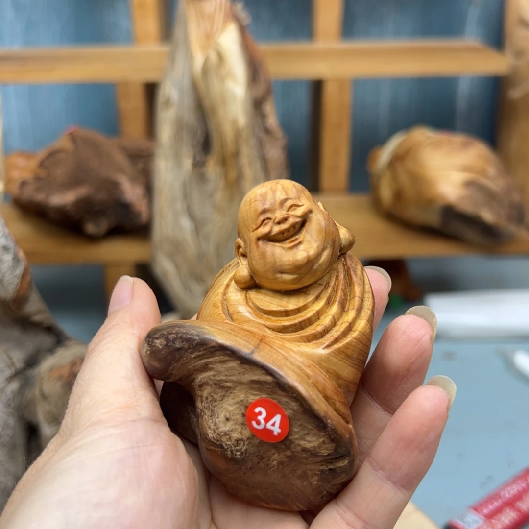 小***逊木崖柏木摆件手把件