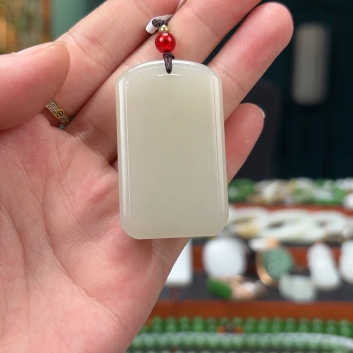 和田玉吊坠未镶嵌