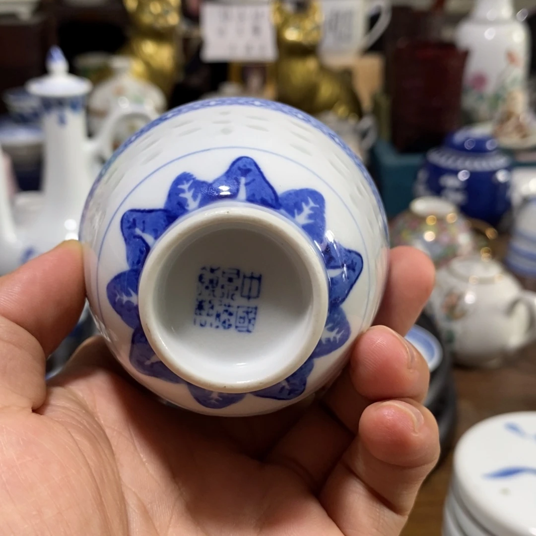 摆件六字款二缸杯薄胎一只