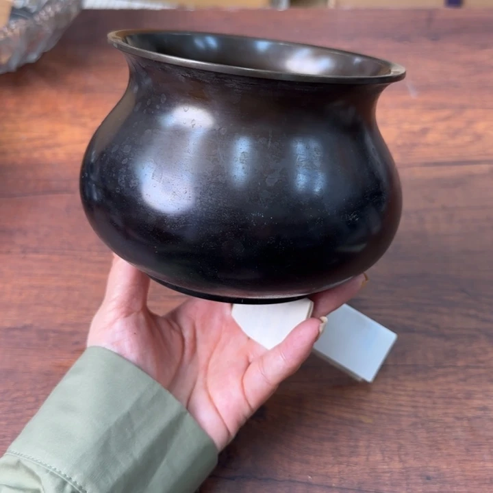 一个陶瓷物件哈哈哈哈哈