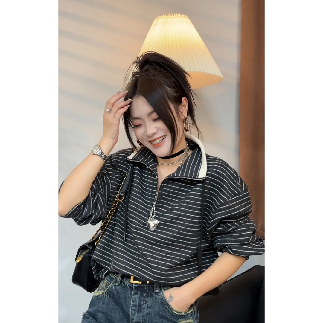 松弛感~欧货细条纹立领半高领卫衣女秋冬韩系显瘦休闲上衣